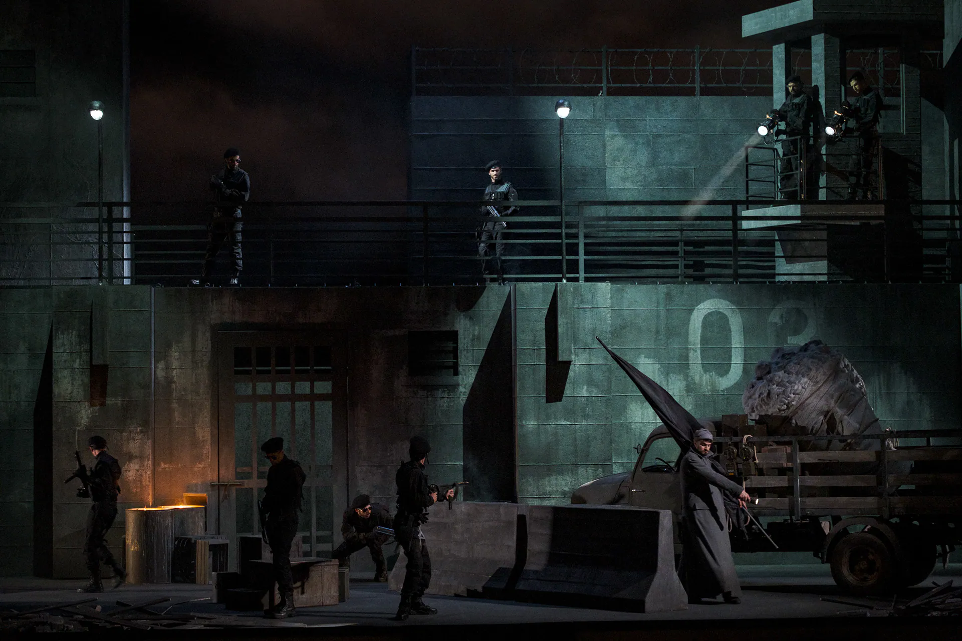 Andrea Chénier al Teatro Regio di Torino, in scena, fotografia 5