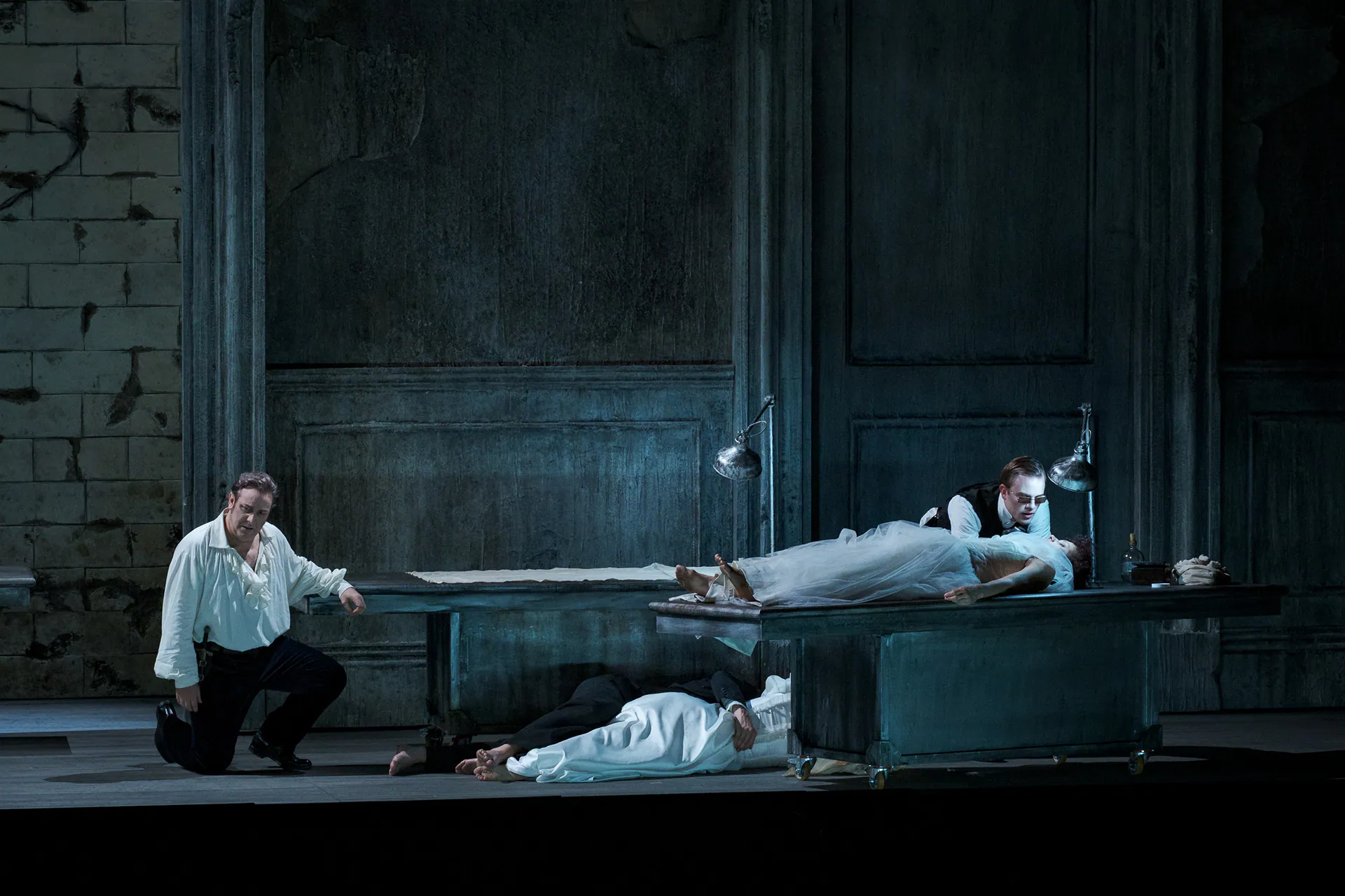 Hamlet, Teatro Regio di Torino: photograph 12 of 20