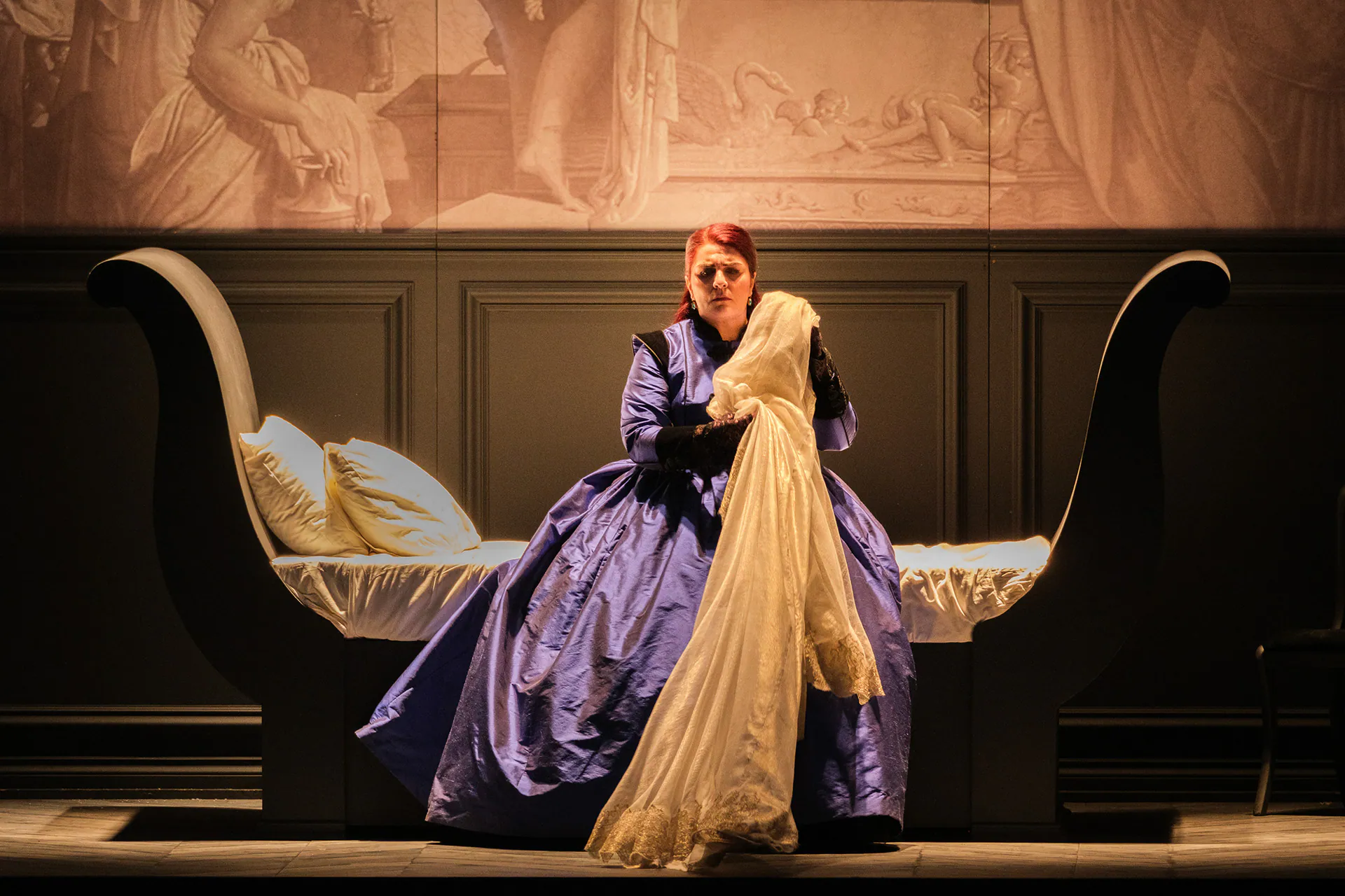 I puritani al Teatro Regio di Torino, in scena, fotografia 3
