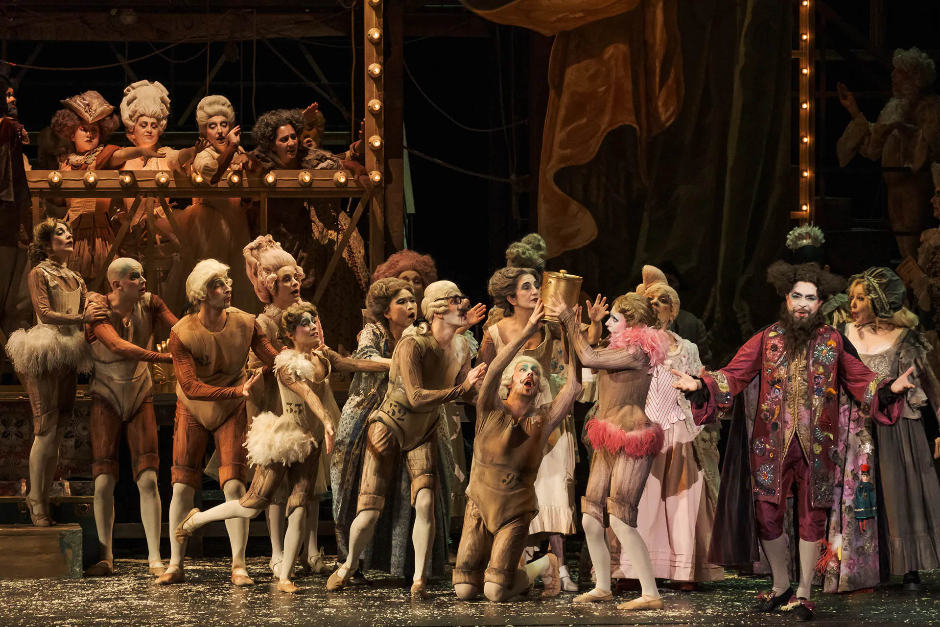 L’elisir d’amore al Teatro Regio di Torino, in scena