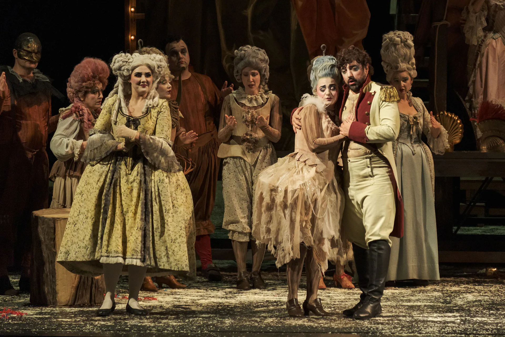 L’elisir d’amore al Teatro Regio di Torino, in scena, fotografia 14