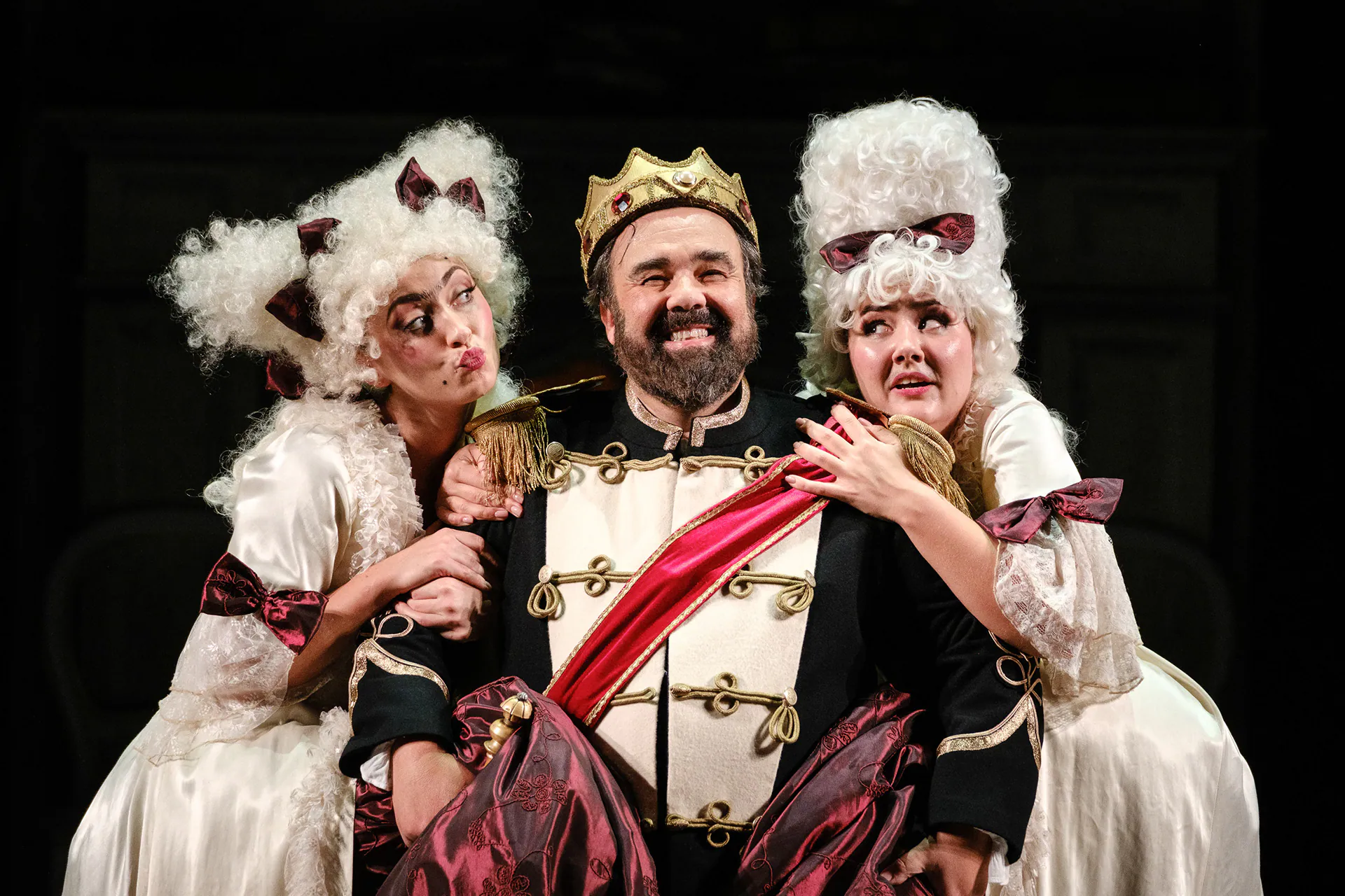 La Cenerentola al Teatro Regio di Torino, in scena, fotografia 8