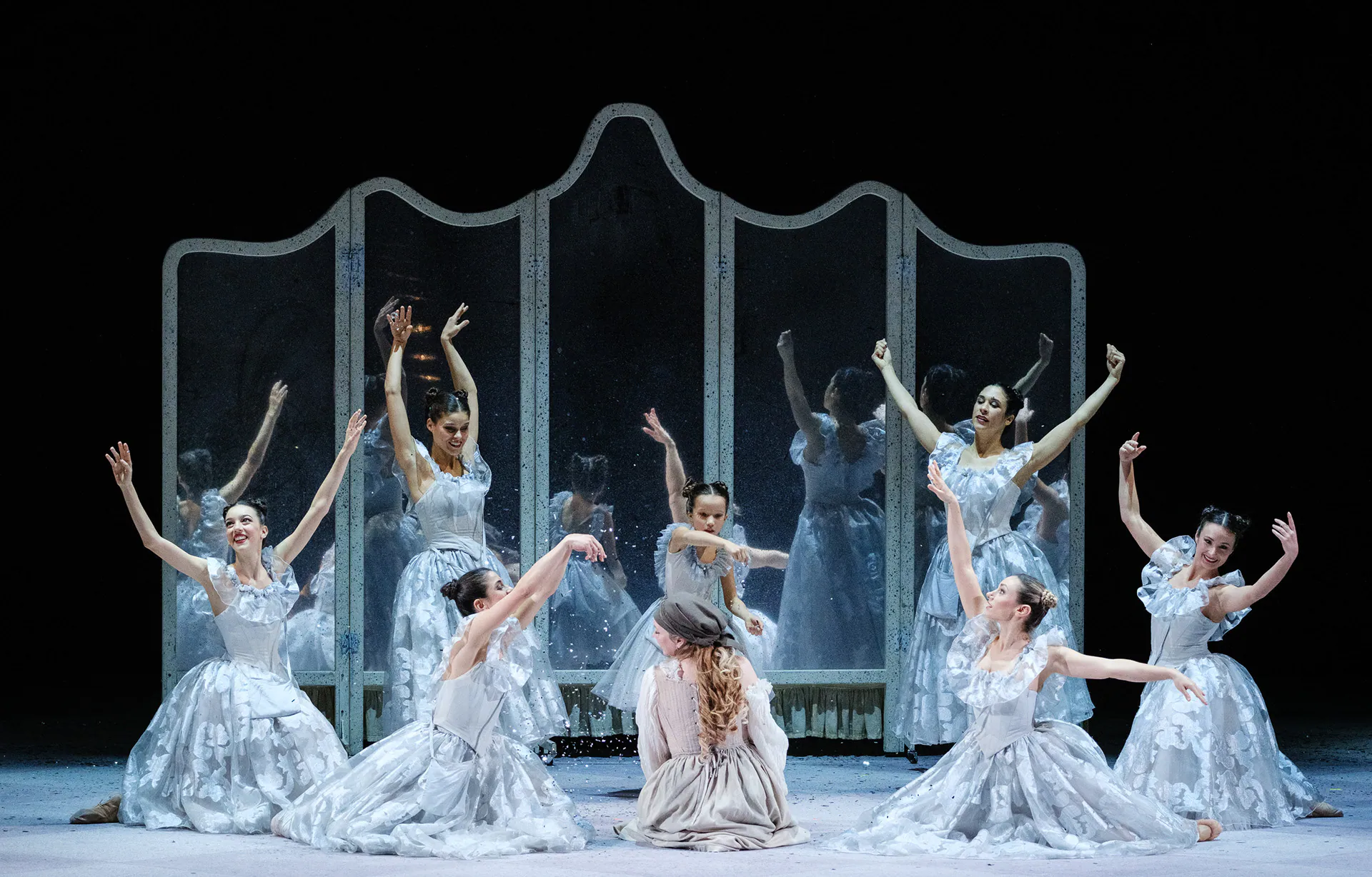 La Cenerentola al Teatro Regio di Torino, in scena, fotografia 11