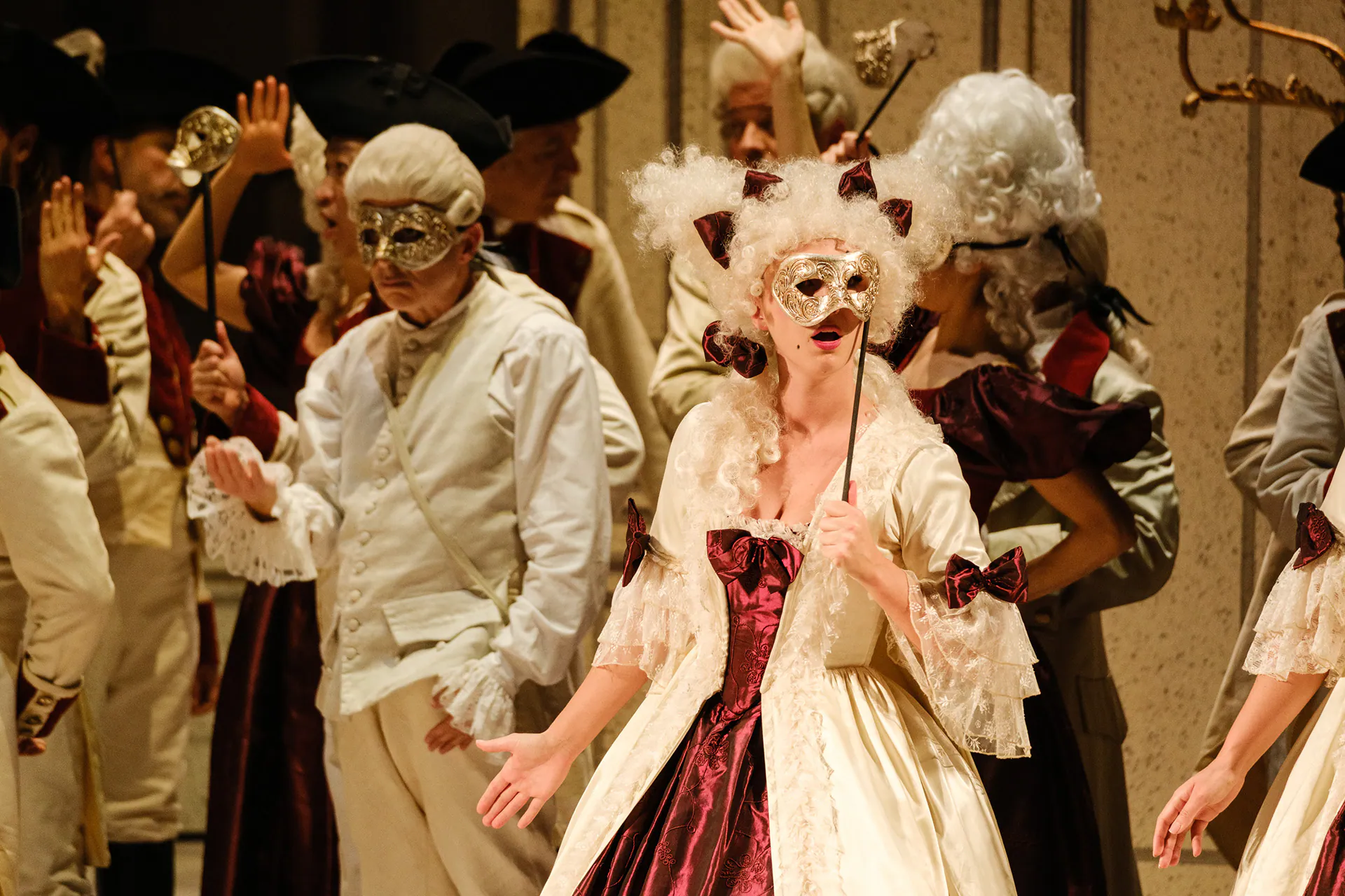 La Cenerentola al Teatro Regio di Torino, in scena, fotografia 16