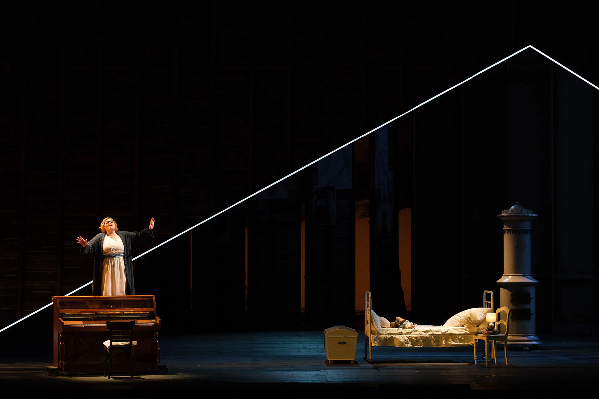 The Queen of Spades, Teatro Regio di Torino: photograph 7 of 21