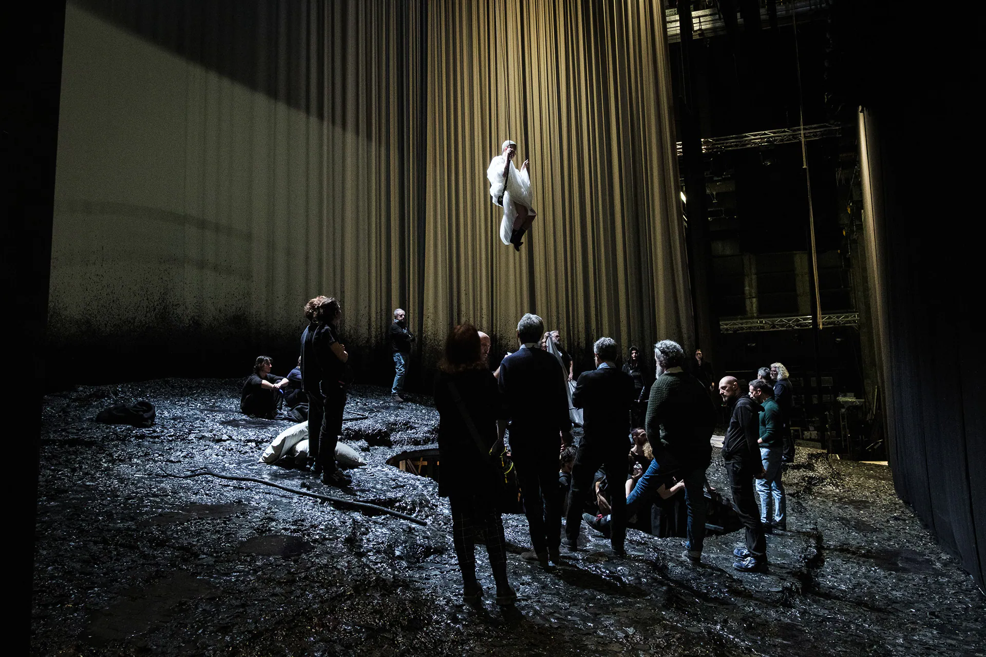 Macbeth, Teatro Regio di Torino: photograph 1 of 45