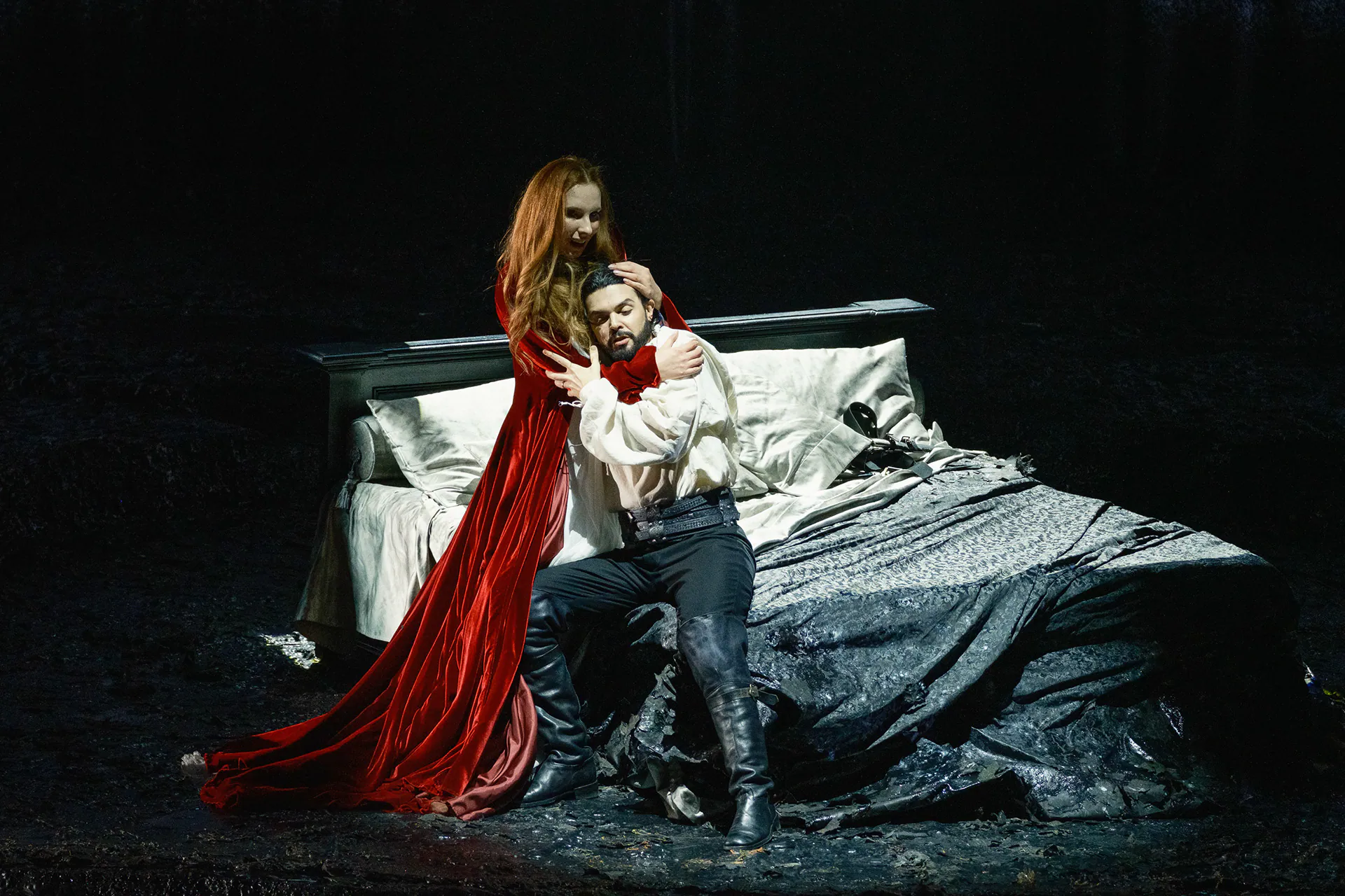 Macbeth, Teatro Regio di Torino: photograph 14 of 45