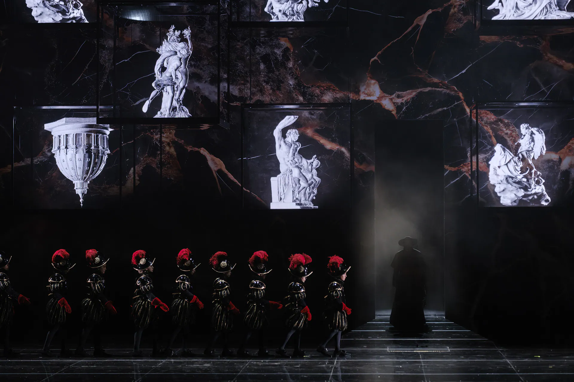 Tosca, Teatro Regio di Torino: photograph 1 of 19