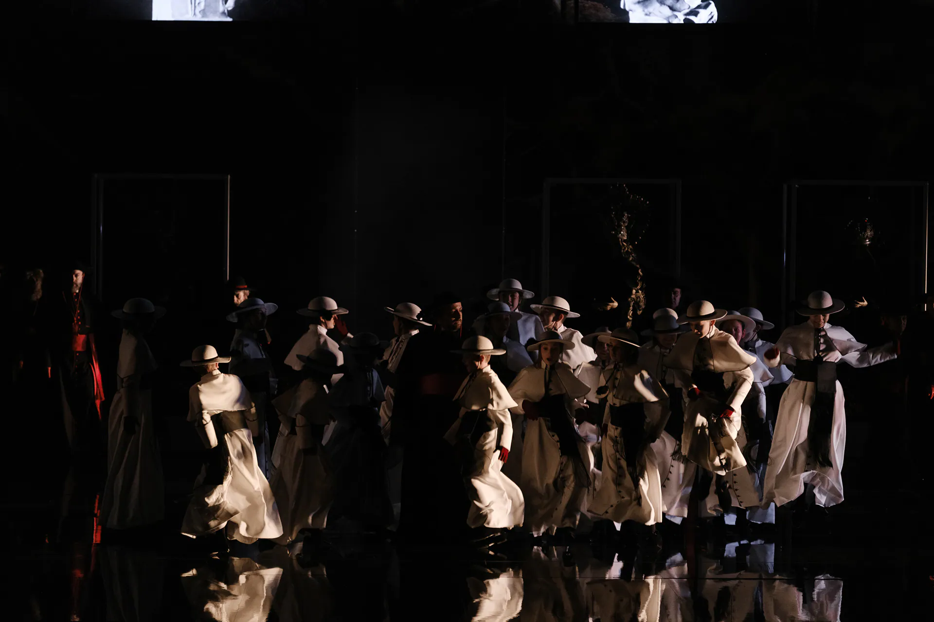 Tosca, Teatro Regio di Torino: photograph 5 of 19