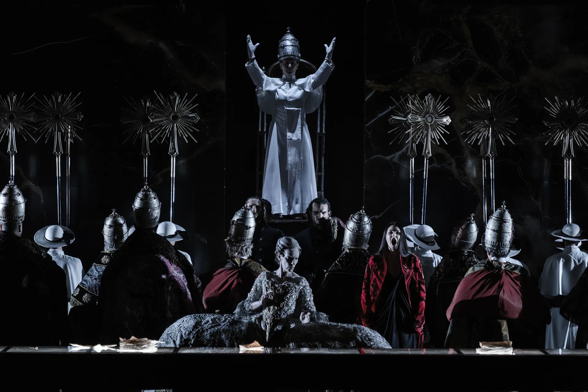 Tosca, Teatro Regio di Torino: photograph 13 of 19